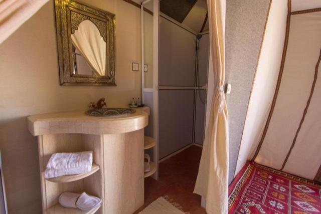 Hotel Asama Luxury Camp à Merzouga Extérieur photo