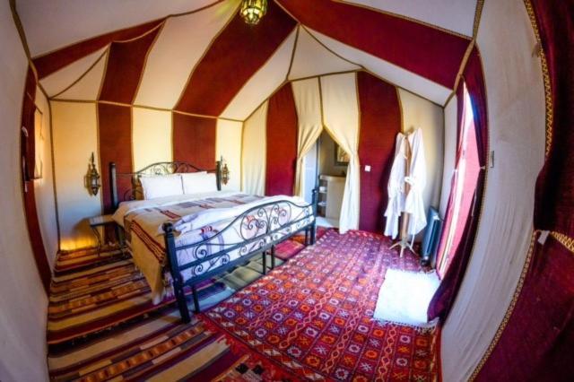 Hotel Asama Luxury Camp à Merzouga Extérieur photo