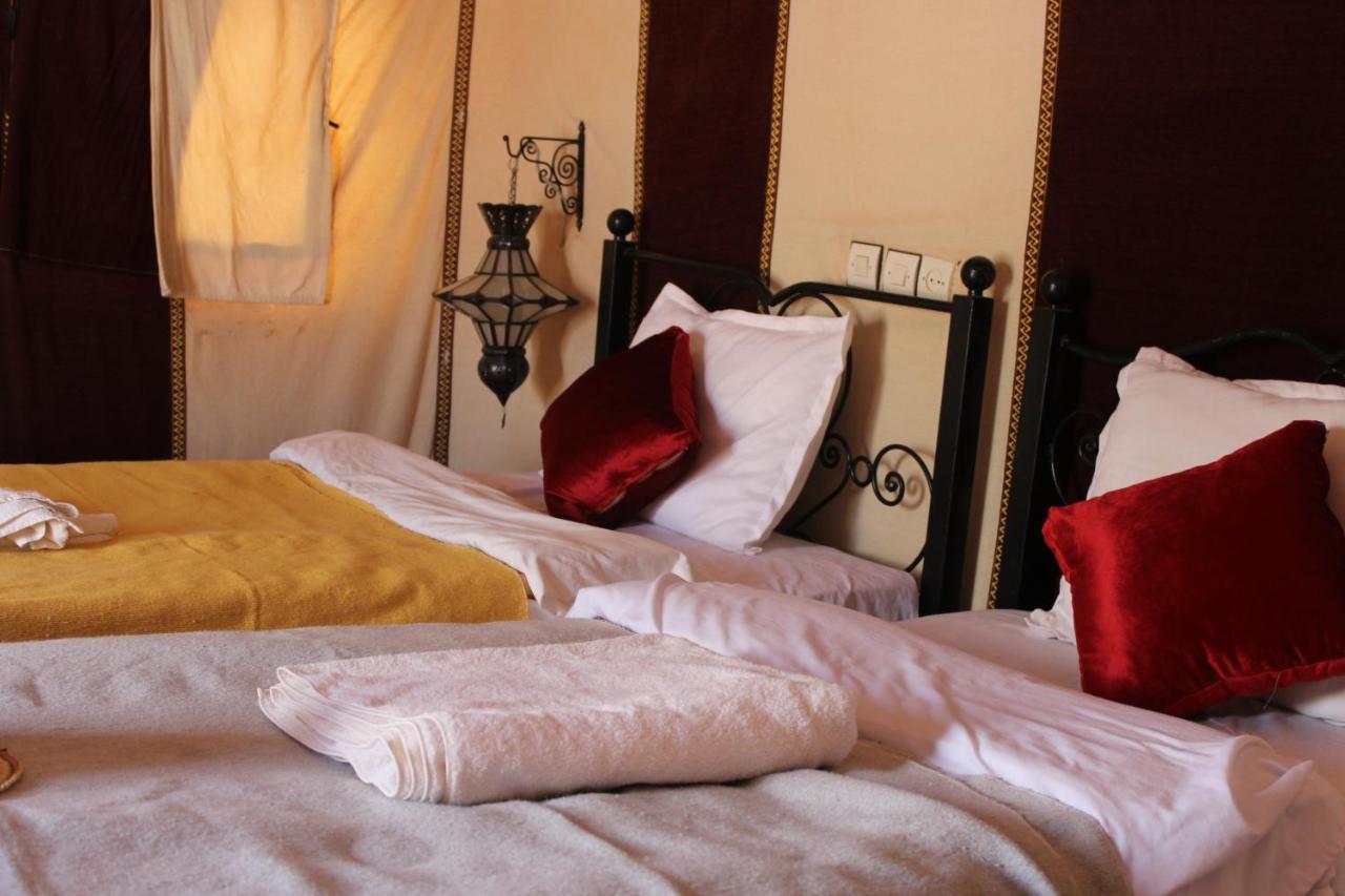 Hotel Asama Luxury Camp à Merzouga Extérieur photo