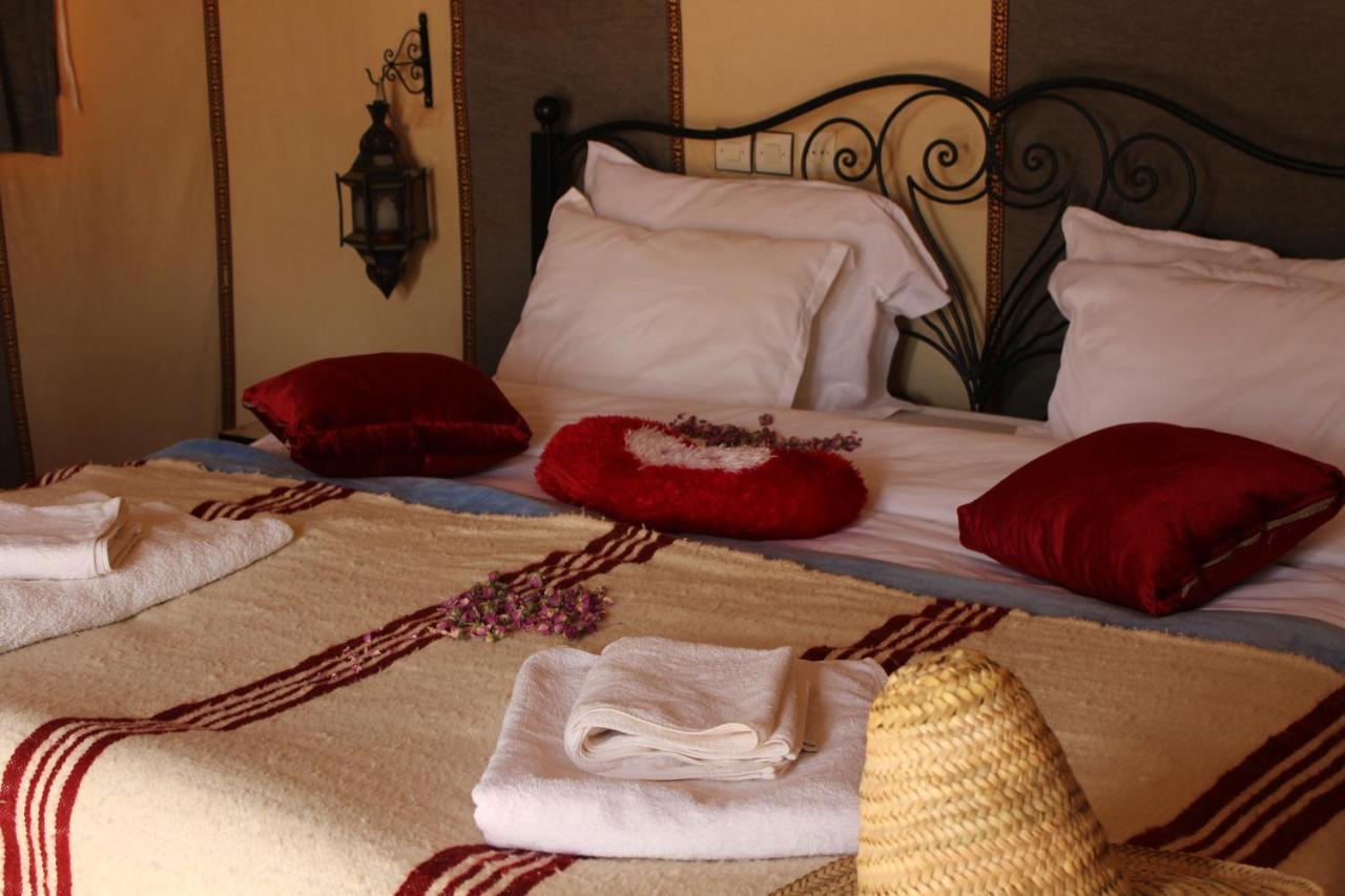 Hotel Asama Luxury Camp à Merzouga Extérieur photo