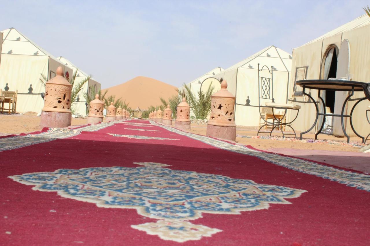 Hotel Asama Luxury Camp à Merzouga Extérieur photo