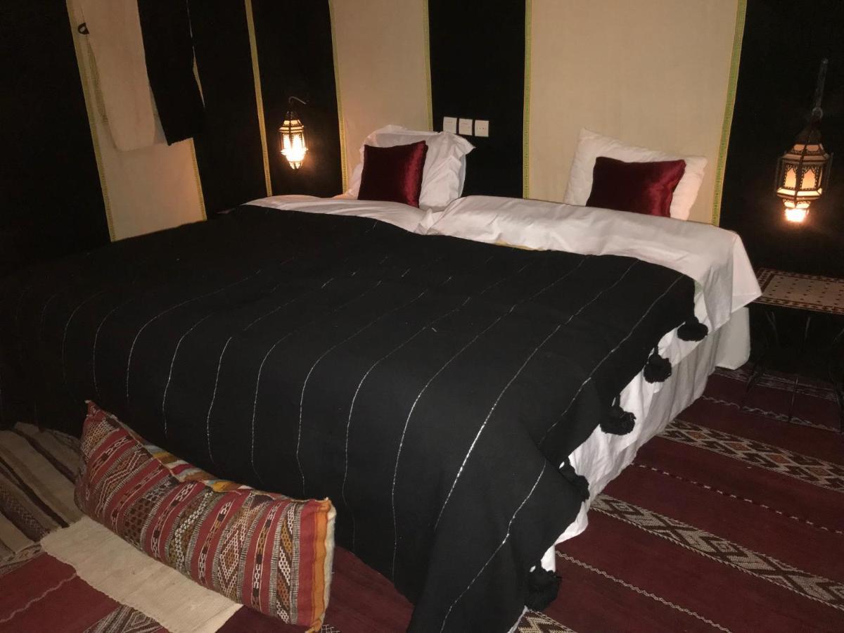 Hotel Asama Luxury Camp à Merzouga Extérieur photo