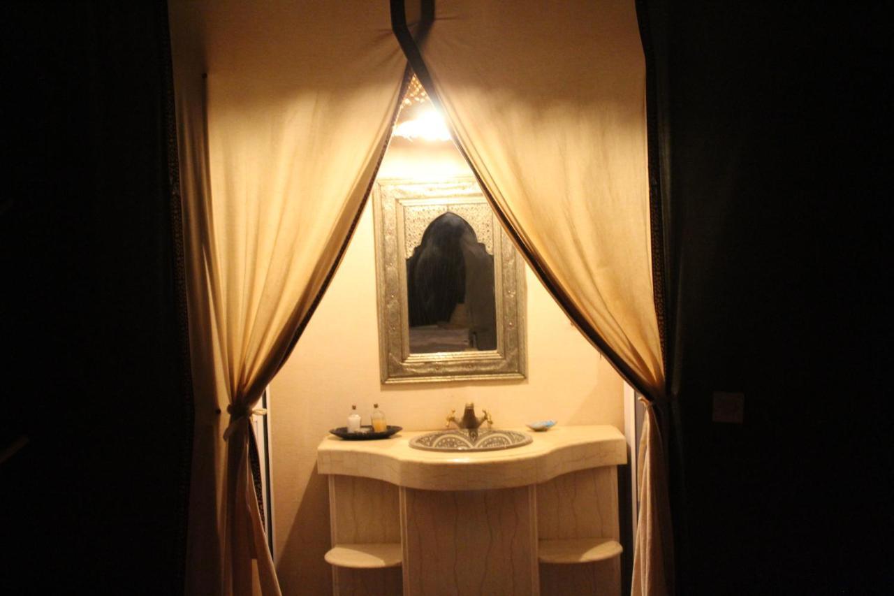 Hotel Asama Luxury Camp à Merzouga Extérieur photo